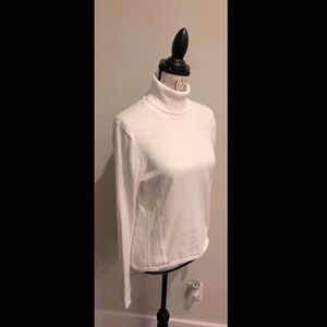 Express ivory stretch turtleneck XL